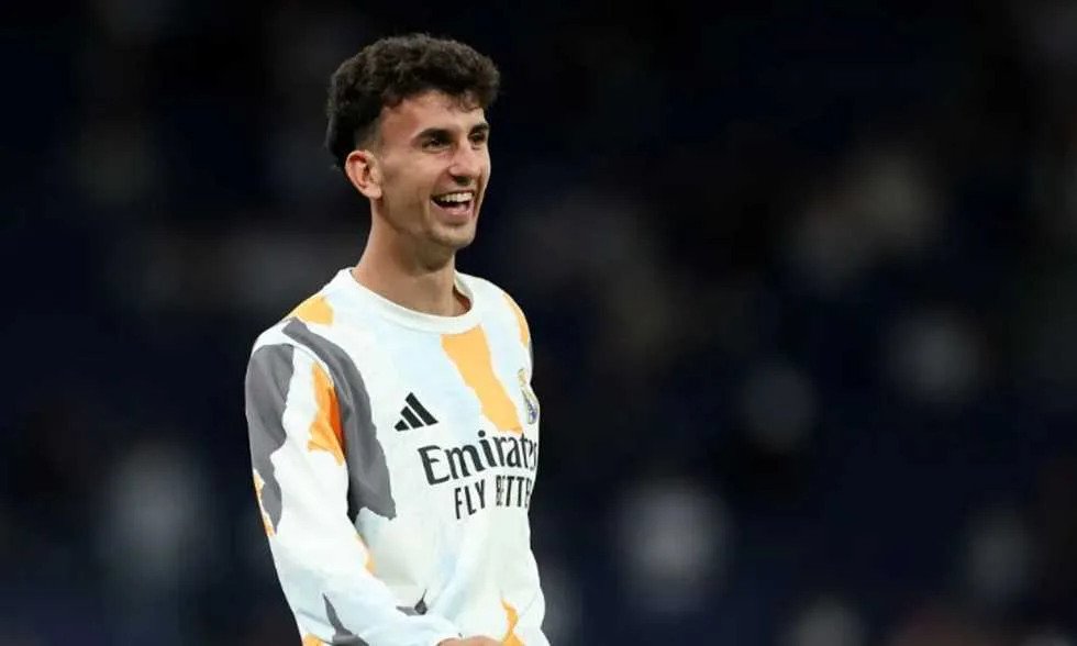 بنفس أسلوب نيكو باز.. سكاي: كومو يتوصل لاتفاق مع ريال مدريد لضم رامون بنفس أسلوب نيكو باز.. سكاي: كومو يتوصل لاتفاق مع ريال مدريد لضم رامون