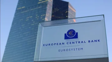 بنك أوروبا المركزي يبقي على أسعار الفائدة بدون تغيير للمرة الأولى بعد عام من التخفيضات.