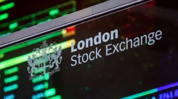 بورصة لندن تبحث في تنفيذ التداول على مدار الساعة لمواكبة زيادة عدد المستثمرين الأفراد.