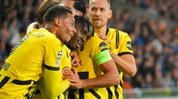 بوروسيا دورتموند يعلن عن انتقال لاعبه إلى تشيلسي