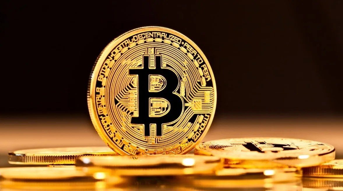 “بيتكوين” تحقق أعلى مستوى تاريخي.. ما هو الرقم الذي بلغته؟