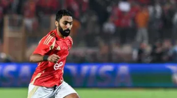 بيراميدز يسعى للتعاقد مع نجم الأهلي بعرض مالي مغري ورغبة غير متوقعة من اللاعب