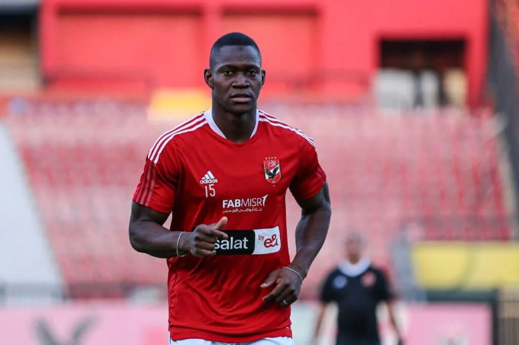 بيراميدز يكافئ لاعب الأهلي بمبلغ مليوني دولار بيراميدز يكافئ لاعب الأهلي بمبلغ مليوني دولار