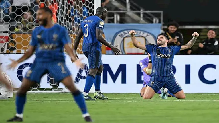 تاريخ مباراة الهلال السعودي أمام فلومينيسي في الدور ربع النهائي من كأس العالم تاريخ مباراة الهلال السعودي أمام فلومينيسي في الدور ربع النهائي من كأس العالم