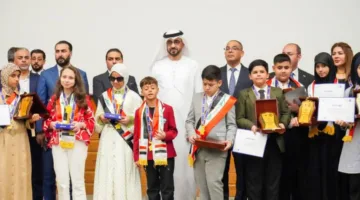 تتويج عائشة نزار ناظم كفائزة في تحدي القراءة العربي بالعراق