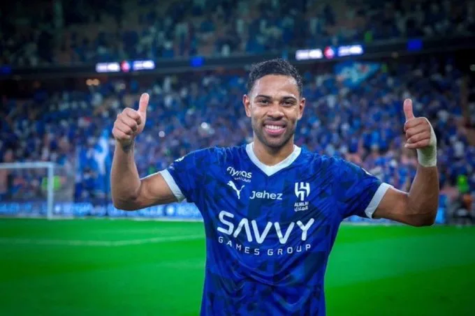 تحديث حول التأهل: الهلال يفتقد جهود لودي في نصف نهائي كأس العالم تحديث حول التأهل: الهلال يفتقد جهود لودي في نصف نهائي كأس العالم