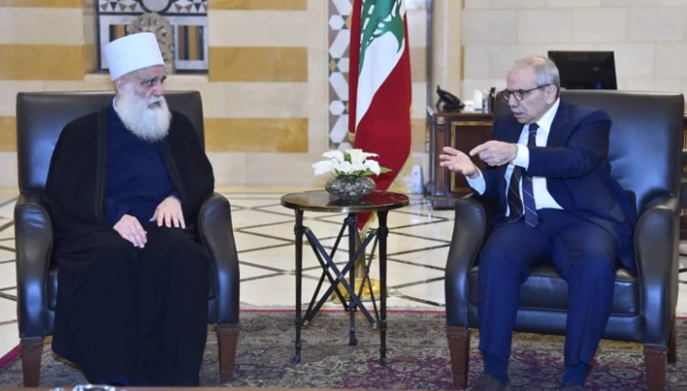 تحية تقديرية لدور أبي المنى في تهدئة الأوضاع: لن نسمح بأن تتحول الأحداث الخارجية إلى وسائل لإثارة الفتن داخل لبنان. تحية تقديرية لدور أبي المنى في تهدئة الأوضاع: لن نسمح بأن تتحول الأحداث الخارجية إلى وسائل لإثارة الفتن داخل لبنان.