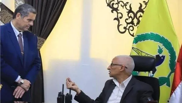 تخفيض الحد الأدنى للقبول في المدارس الثانوية العامة بسيناء إلى 215 درجة. تخفيض الحد الأدنى للقبول في المدارس الثانوية العامة بسيناء إلى 215 درجة.