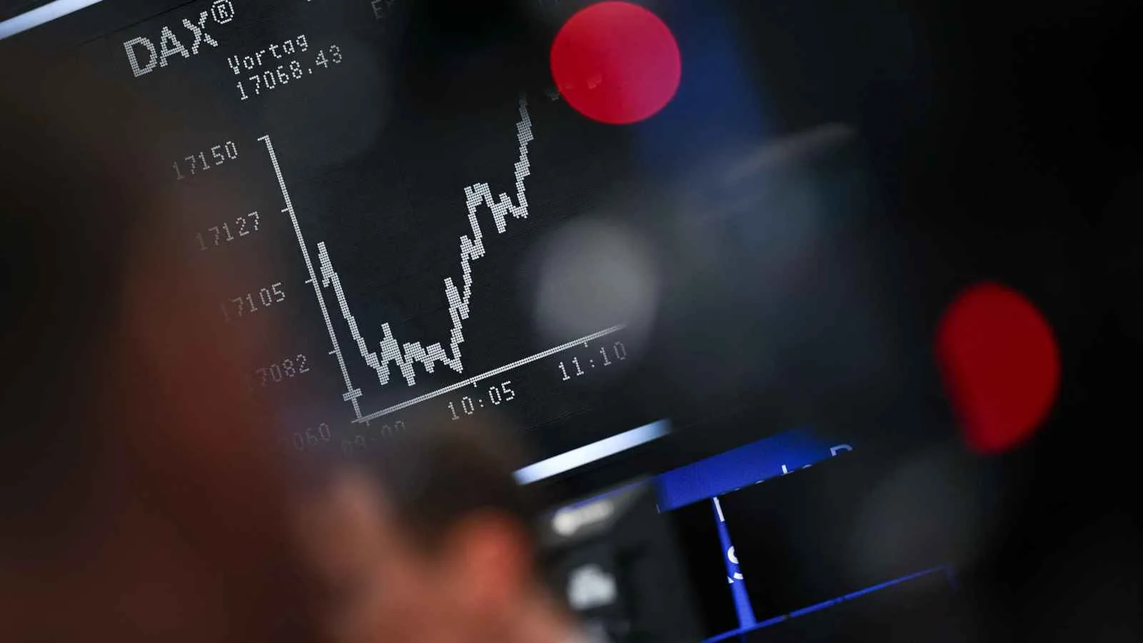 تراجع الأسواق الأوروبية تحت ضغط المفاوضات التجارية الأمريكية تراجع الأسواق الأوروبية تحت ضغط المفاوضات التجارية الأمريكية