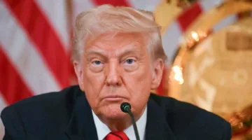 ترامب يطبق رسومًا جمركية بنسبة 30% على الاتحاد الأوروبي والمكسيك