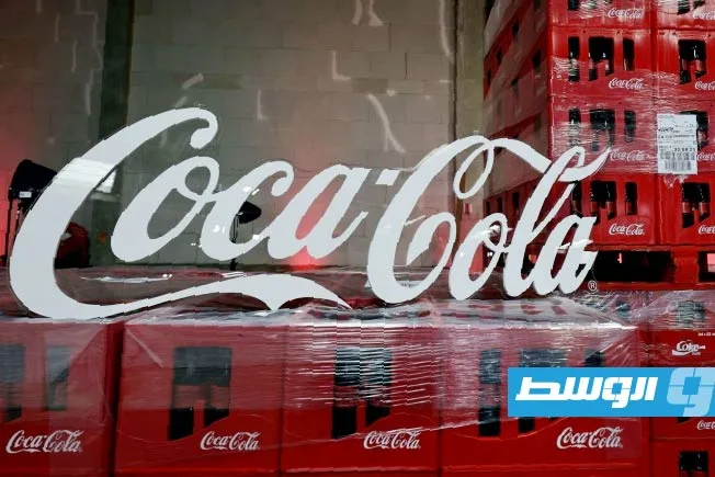 ترامب يعلن أن كوكاكولا وافقت على استخدام سكر قصب السكر ترامب يعلن أن كوكاكولا وافقت على استخدام سكر قصب السكر