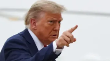 ترامب يلوح بزيادة الرسوم الجمركية بنسبة 10% على دول “البريكس”