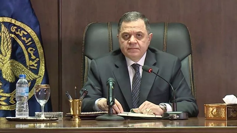 ترقيات ضباط الشرطة 2025 تبدأ قريبًا.. من ملازم أول إلى رتبة لواء (التفاصيل)