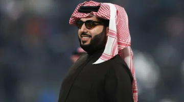 تركي آل الشيخ يعلق لأول مرة بعد انتصار الهلال التاريخي على مانشستر سيتي: هذا هو وصيف العالم وزعيم نصف الكرة الأرضية.