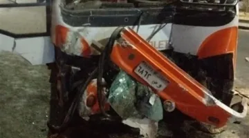 تسجيل 13 إصابة في حادث تصادم بين شاحنة وميني باص على الطريق الإقليمي في أكتوبر