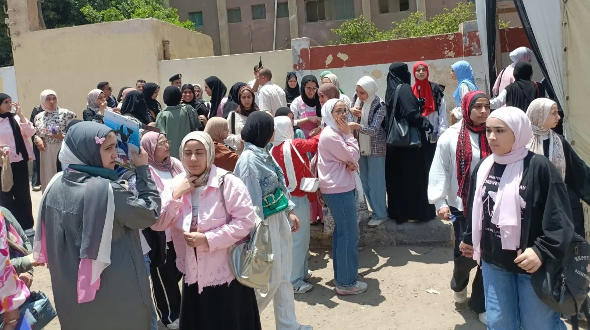 تسريب اختبار الكيمياء للثانوية العامة 2025.. وزارة التعليم توضح التفاصيل الحقيقية تسريب اختبار الكيمياء للثانوية العامة 2025.. وزارة التعليم توضح التفاصيل الحقيقية