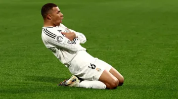 تسمم غذائي شديد أثر على مستوى مبابي في بطولة كأس العالم للأندية