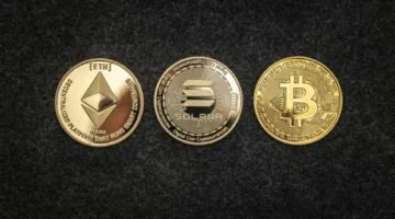 تشريعات ترامب تحفز سوق العملات الرقمية وإيثر تسجل ارتفاعًا كبيرًا نحو 2025