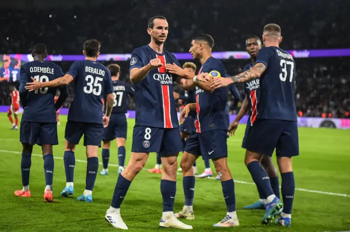 تشكيلة باريس سان جيرمان ضد بايرن ميونخ في ربع نهائي كأس العالم للأندية تشكيلة باريس سان جيرمان ضد بايرن ميونخ في ربع نهائي كأس العالم للأندية