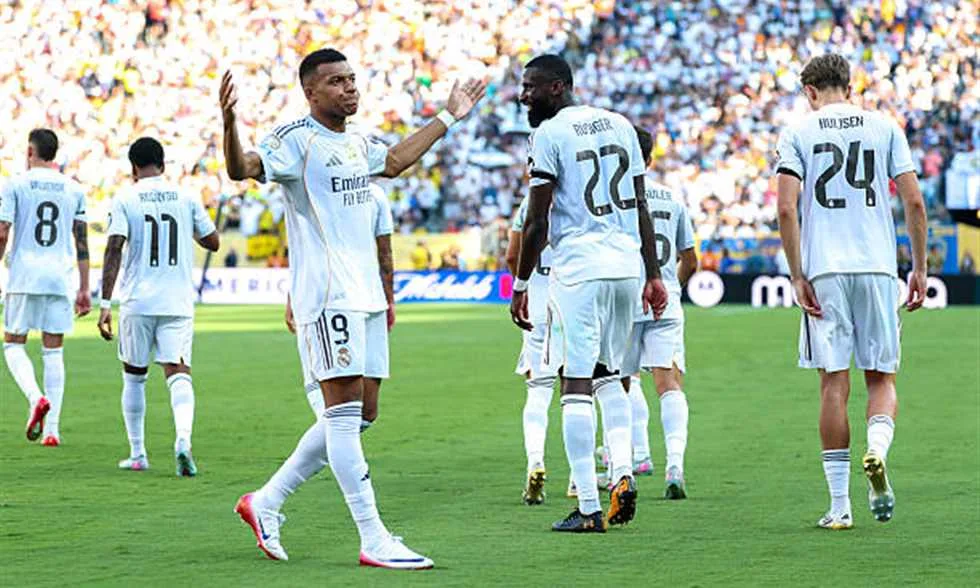 تشكيلة ريال مدريد – مشاركة مبابي كأساسي للمرة الأولى واستبعاد ألكسندر أرنولد من مواجهة سان جيرمان