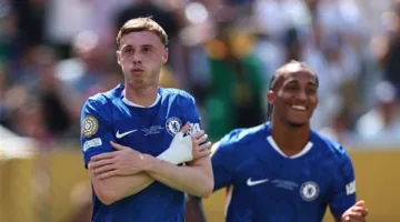 تشيلسي يحقق الفوز على باريس سان جيرمان بثلاثة أهداف ويتوج بلقب كأس العالم للأندية 2025.