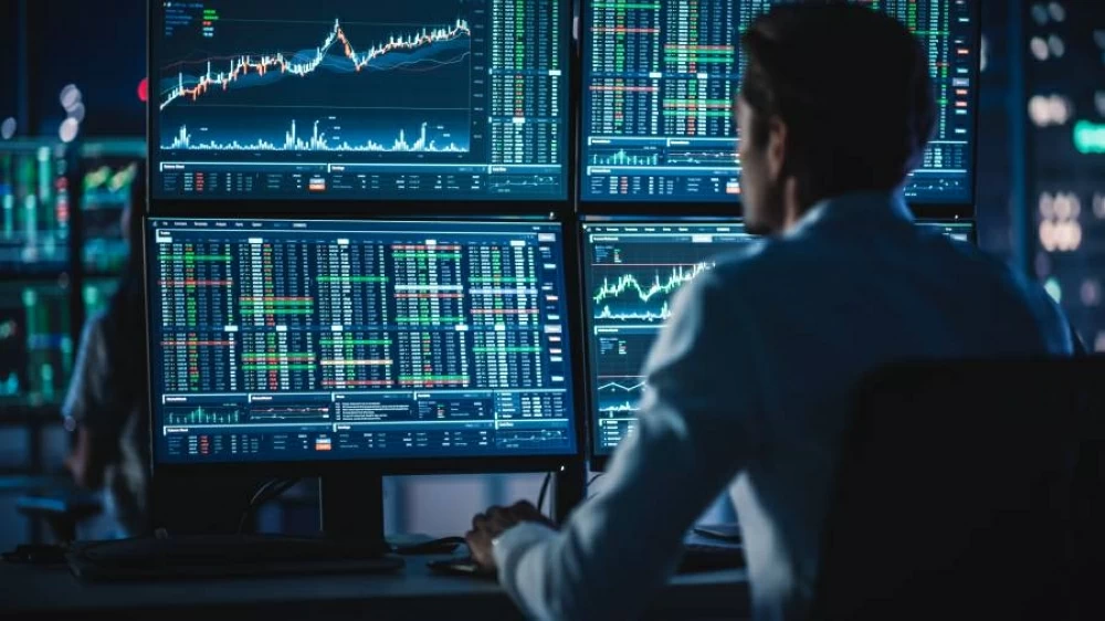 تعافي الأسواق العالمية بفضل الأرباح والبيانات الاقتصادية القوية تعافي الأسواق العالمية بفضل الأرباح والبيانات الاقتصادية القوية