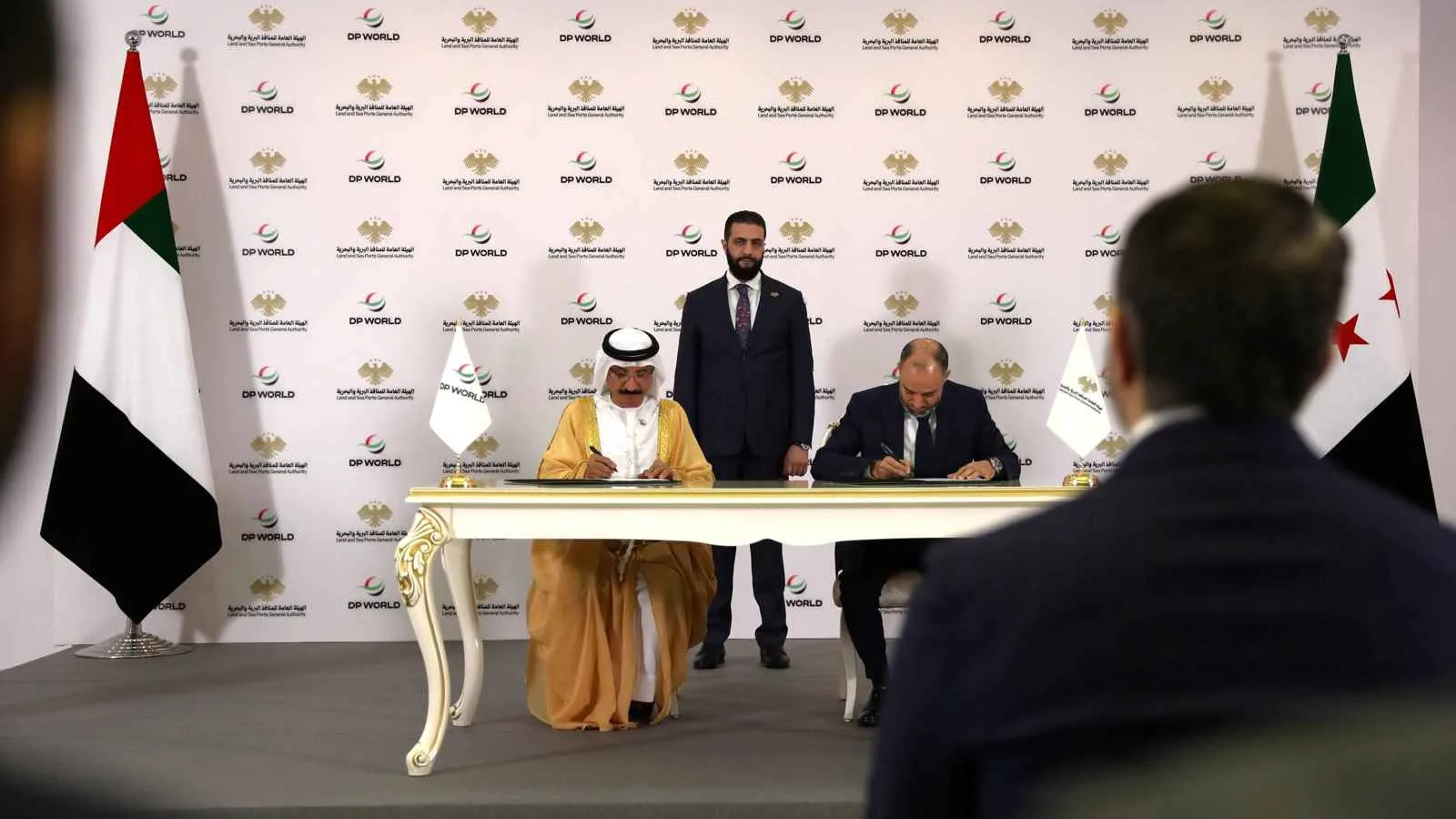 تفاصيل الاتفاقية المتعلقة بالامتياز بين سوريا وموانئ دبي لتشغيل ميناء طرطوس تفاصيل الاتفاقية المتعلقة بالامتياز بين سوريا وموانئ دبي لتشغيل ميناء طرطوس