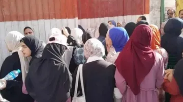 تفاعلات الطلاب مع امتحان الرياضيات البحتة اليوم.. “أسهل امتحان في المرحلة الثانوية”