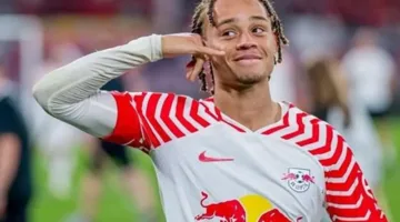 تقارير تبرز خطوة تشابي سيمونز نحو تحقيق حلم اللعب في الدوري الإنجليزي