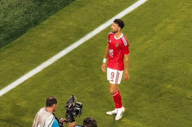 تقارير من قطر: الأهلي يحدد سعر 10 ملايين دولار لبيع وسام أبو علي إلى الريان تقارير من قطر: الأهلي يحدد سعر 10 ملايين دولار لبيع وسام أبو علي إلى الريان