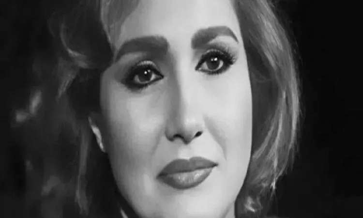 تقديم التعازي للفنانة شروق اليوم في مسجد “الرحمن الرحيم” بعد وفاتها عن عمر 73 عامًا.