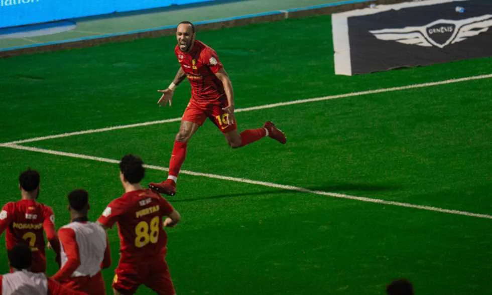 تقرير: أوباميانج يفضل العودة إلى مارسيليا بدلاً من الاستمرار في الدوري السعودي تقرير: أوباميانج يفضل العودة إلى مارسيليا بدلاً من الاستمرار في الدوري السعودي