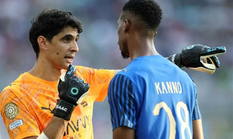 تقرير: تم التوصل إلى اتفاق.. بونو يمدد عقده مع الهلال تقرير: تم التوصل إلى اتفاق.. بونو يمدد عقده مع الهلال