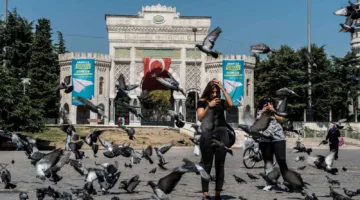 تكاليف منخفضة وفرص عديدة.. دبي تتنافس مع أوروبا لجذب الطلاب الأتراك