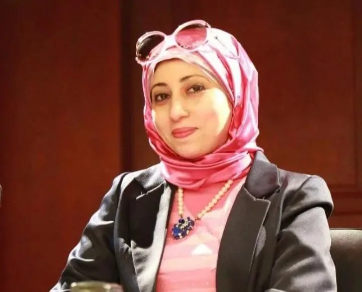 تكريم عالمي للدكتورة هند يحيى عن دراستها حول حماية الصحفيين باستخدام الذكاء الاصطناعي