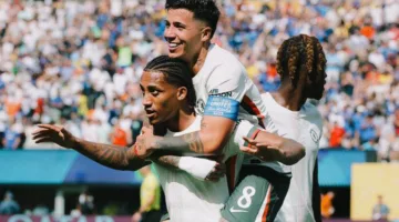 تكوين مباراة باريس سان جيرمان وتشيلسي في نهائي كأس العالم 2025