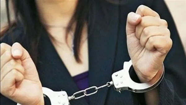 تمديد احتجاز مديرة الشهر العقاري وعضو فني في دمنهور لمدة 15 يومًا بتهمة تزوير التوكيلات تمديد احتجاز مديرة الشهر العقاري وعضو فني في دمنهور لمدة 15 يومًا بتهمة تزوير التوكيلات