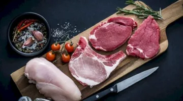 تناول الدجاج قد يكون أكثر ضررًا لأمعائك مقارنة بلحم البقر.. دراسة جديدة تثير الجدل!