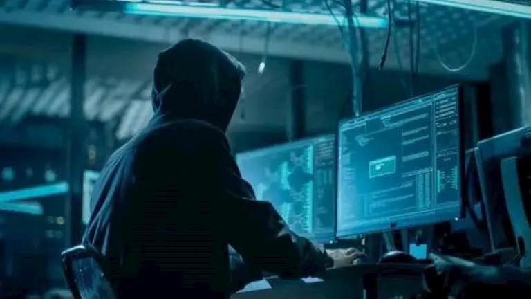 تنبيه: منصة “VSA” خدعت 57 شخصًا بمبلغ 2.6 مليون جنيه