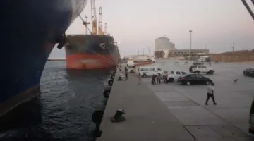إغلاق ميناء العريش البحري نتيجة الظروف الجوية السيئة
