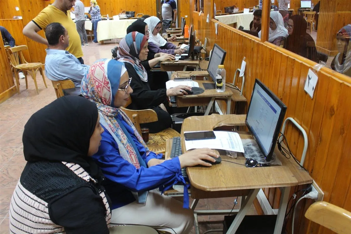 تنسيق الجامعات 2025: “التعليم العالي” تقدم خدمات مجانية للإرشاد الأكاديمي وتسجيل الرغبات عبر الإنترنت تنسيق الجامعات 2025: “التعليم العالي” تقدم خدمات مجانية للإرشاد الأكاديمي وتسجيل الرغبات عبر الإنترنت