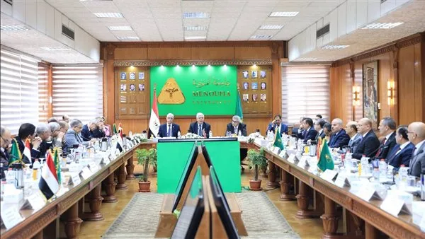 تنظيم قبول الجامعات 2025: متطلبات قبول الطلاب في نظام المسارات السعوديWithin Egyptian Colleges