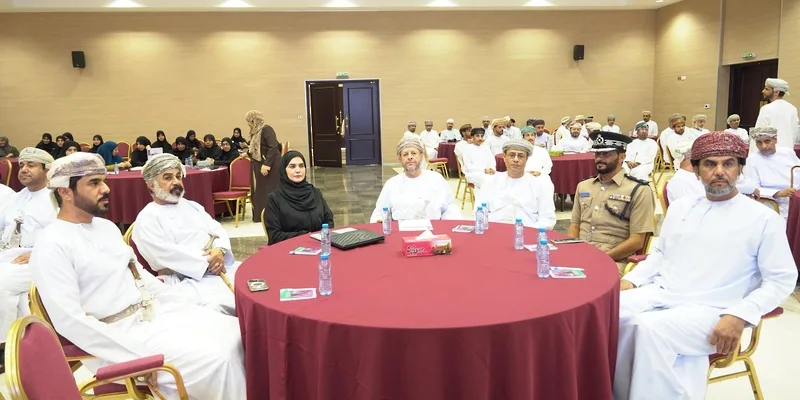 تنظيم مبادرة “بيتنا الآمن” من قبل التنمية الاجتماعية في جنوب الباطنة تنظيم مبادرة “بيتنا الآمن” من قبل التنمية الاجتماعية في جنوب الباطنة