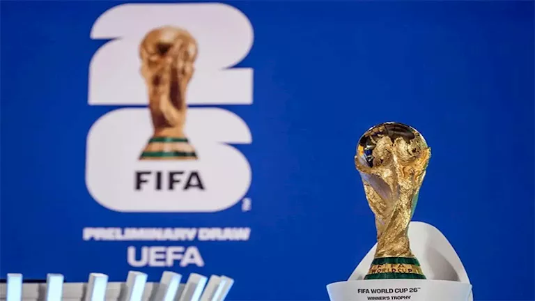 تهديدات تلاحق كأس العالم 2026: الفيفا تتراجع عن جهود مكافحة العنصرية في البطولة