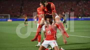 توتر داخل الأهلي بسبب عروض الاحتراف… وتهديد برحيل مسؤولين كبار