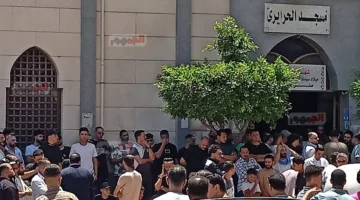 توديع جثمان الفنان أحمد عامر من مسجد الحرايري في قرية سمنود بمحافظة الغربية
