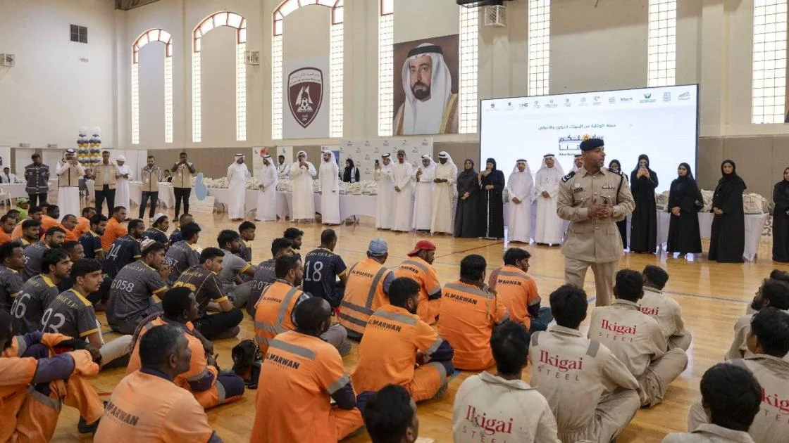 «توعية 4000 عامل حول كيفية الوقاية من الإنهاك الحراري» (فيديو)