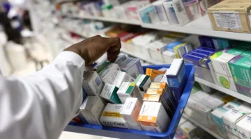 توقعات “فيتش” بزيادة مبيعات الأدوية في مصر إلى 5.7 مليار دولار بحلول عام 2025