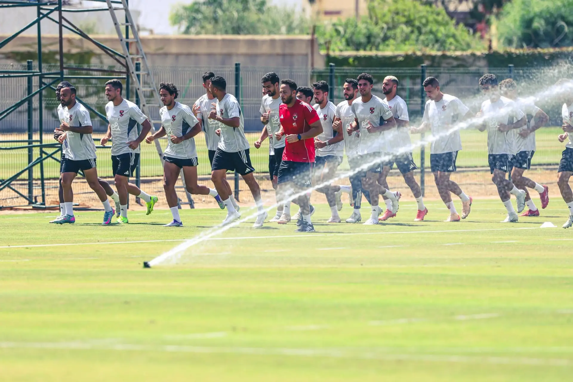 توقيت المباراة الودية بين الأهلي والبنزرتي ووسائل البث المتاحة