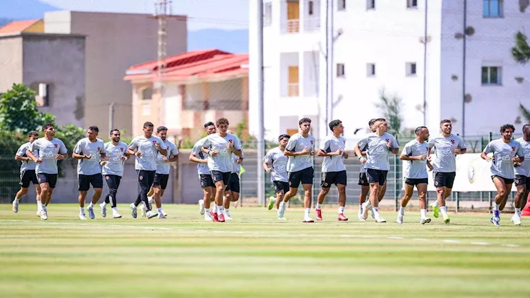 توقيت مباراة الأهلي مع الملعب التونسي توقيت مباراة الأهلي مع الملعب التونسي